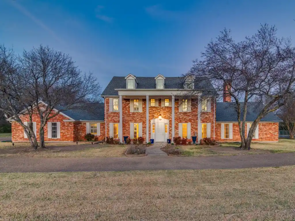 Single family home for sale at 343 E Tripp Rd, Sunnyvale, TX 75182 | MLS# 21198911