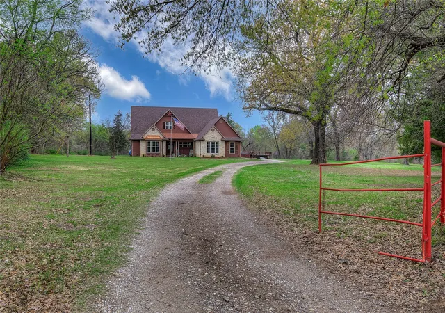 Homes for sale in Point, TX | 811 Rs County Road 4250, Point, TX 75472 | MLS# 21203063