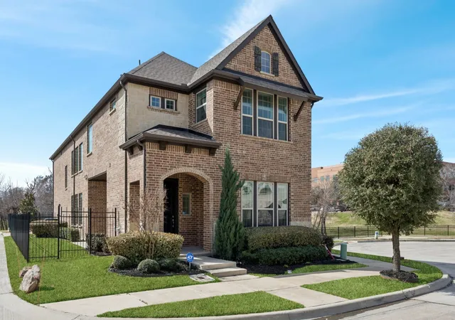 Photo 1 of Single family home for sale at 648 Courtyard Ln, Irving, TX 75039 | MLS# 21179354 | Listing updated on 2026-08-06