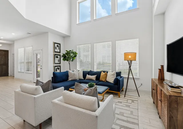 Photo 3 of Single family home for sale at 648 Courtyard Ln, Irving, TX 75039 | MLS# 21179354 | Listing updated on 2026-08-06