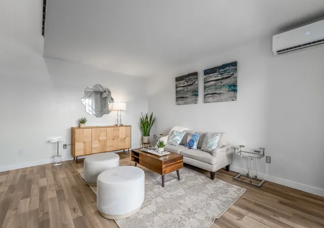 4th image of 2627 Douglas Ave, Dallas, TX 75219