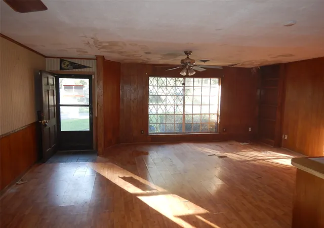 Photo 3 of Sale Pending at 9468 Hemlock Cir, Shreveport, LA 71118 | MLS# 21207385 | Listing updated on 2026-07-16