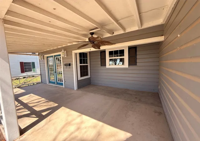 Homes for sale in Olney, TX | 312 W Church St, Olney, TX 76374 | MLS# 21200294