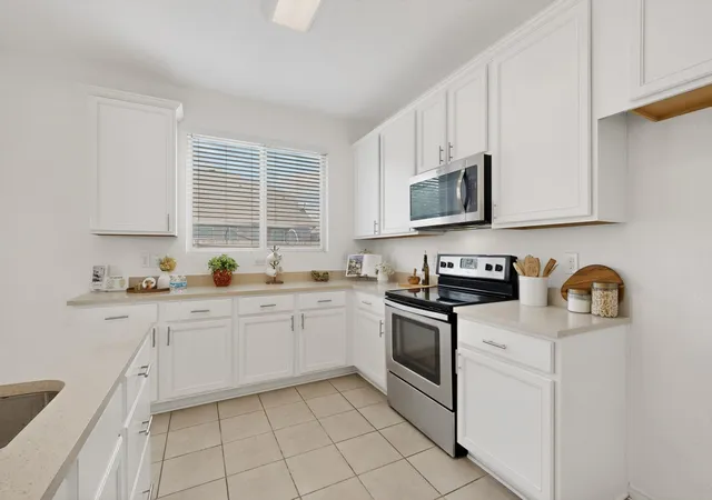 Photo 4 of Single family home for sale at 6212 Topsail Dr, Fort Worth, TX 76179 | MLS# 21203153 | Listing updated on 2026-10-07