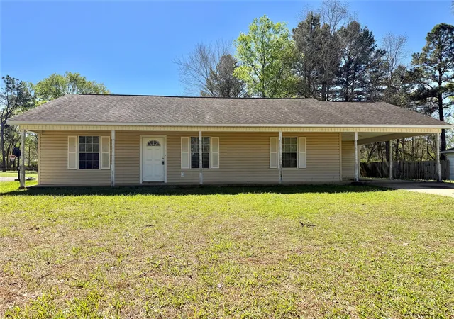 Photo 4 of Single family home for sale at 2502 Davisville Rd, Lufkin, TX 75901 | MLS# 21207420 | Listing updated on 2026-07-27