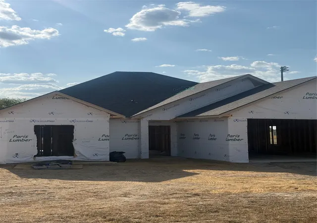 Photo 1 of Single family home for sale at 84 Windjammer Rd, Mount Vernon, TX 75457 | MLS# 21204357 | Listing updated on 2026-09-28
