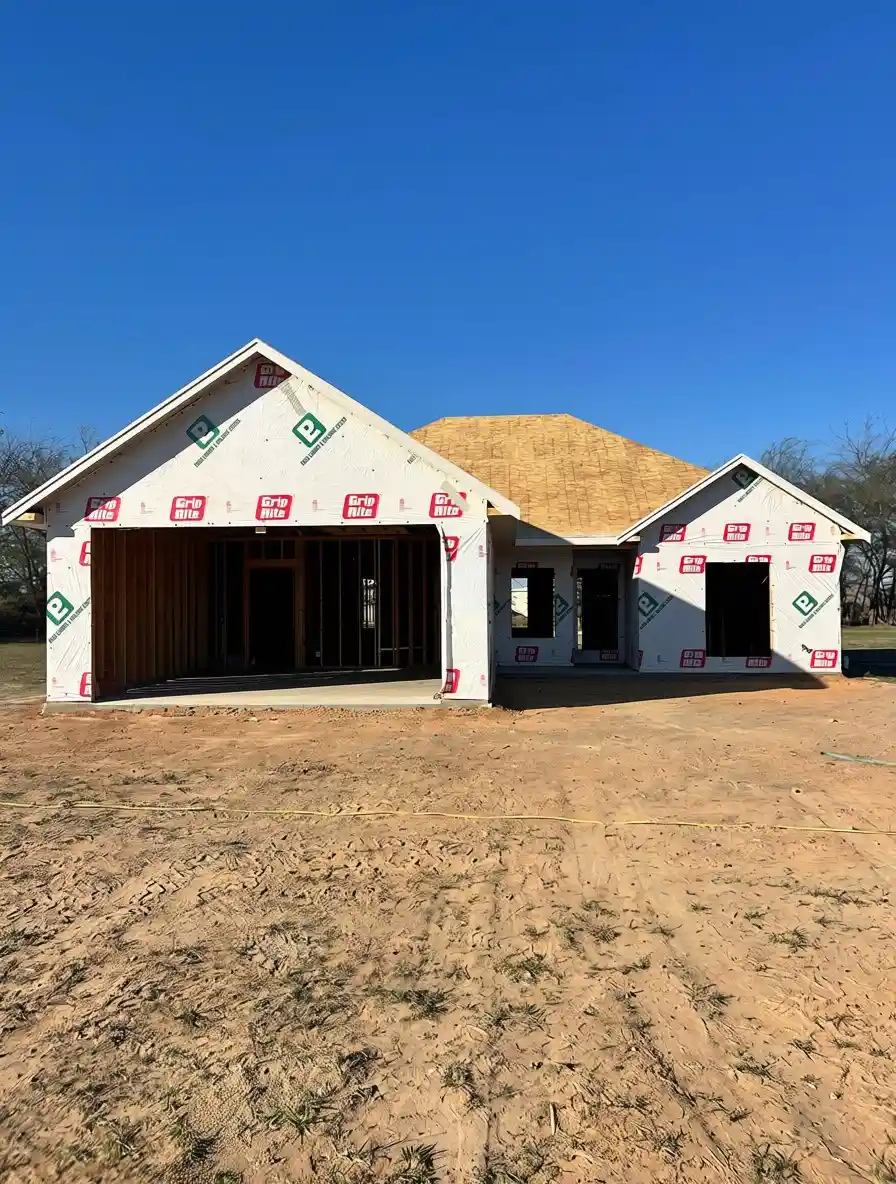 Single family home for sale at 102 Windjammer Rd, Mount Vernon, TX 75457 | MLS# 21205407