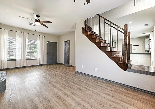 4th image of 4805 Hunters Ridge Dr, Sachse, TX 75048 | MLS# 21195849