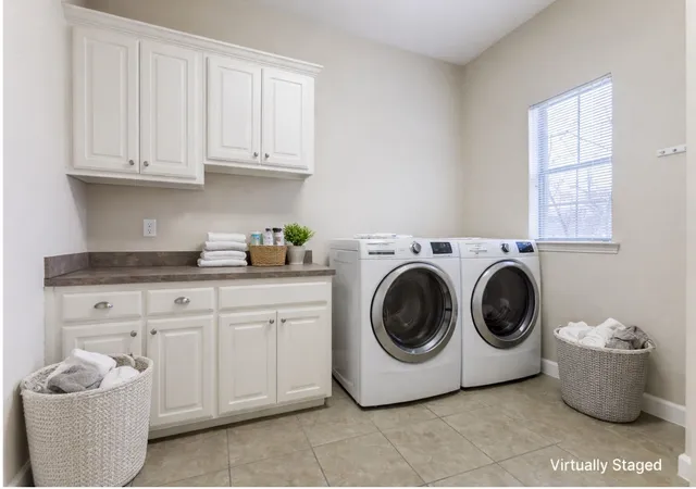 Photo 3 of Sale Pending at 8410 Bridgewater Dr, Rowlett, TX 75088 | MLS# 21207572 | Listing updated on 2026-07-23