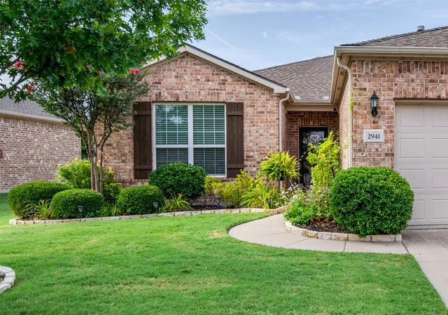 Homes for sale in Frisco, TX | 2941 Oyster Bay Dr, Frisco, TX 75036 | MLS# 21207360