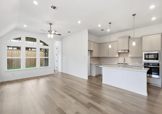 Photo 3 of Single family home for sale at 2428 Alcove Ln, Corinth, TX 76210 | MLS# 21207482 | Listing updated on 2026-09-29