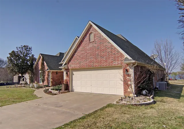 Photo 4 of Single family home for sale at 125 Rs County Road 3379, Emory, TX 75440 | MLS# 21196032 | Listing updated on 2026-09-23
