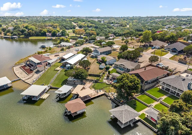 Homes for sale in Granbury, TX | 5221 River Ridge St, Granbury, TX 76048 | MLS# 21205761