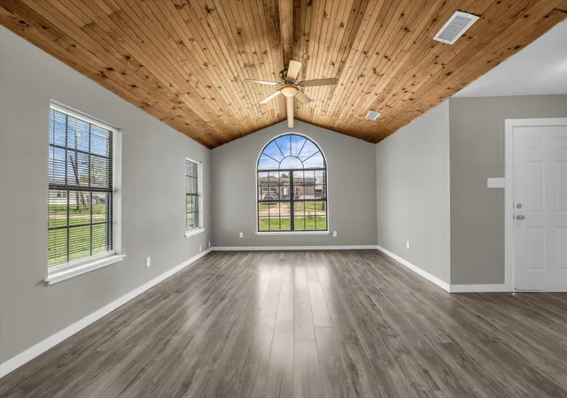 Photo 1 of Single family home for sale at 308 S Herman St, Mexia, TX 76667 | MLS# 21205022 | Listing updated on 2026-09-03