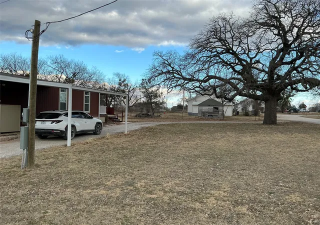 Homes for sale in De Leon, TX | 1017 W Ross Ave, De Leon, TX 76444 | MLS# 21207766