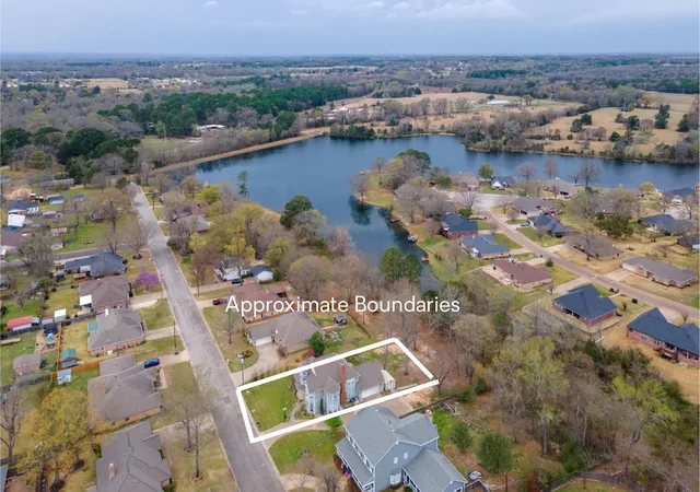 Photo 2 of Sale Pending at 140 Pat Dr, Mineola, TX 75773 | MLS# 21207203 | Listing updated on 2026-07-16