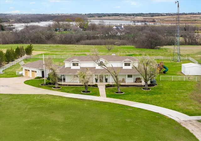 Photo 3 of Single family home for sale at 499 Mcdonald Rd, Rockwall, TX 75032 | MLS# 21203058 | Listing updated on 2026-08-30