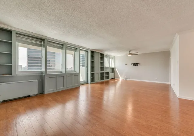 Photo 3 of Condo for sale at 3883 Turtle Creek Blvd #2014, Dallas, TX 75219 | MLS# 21203792 | Listing updated on 2026-08-24