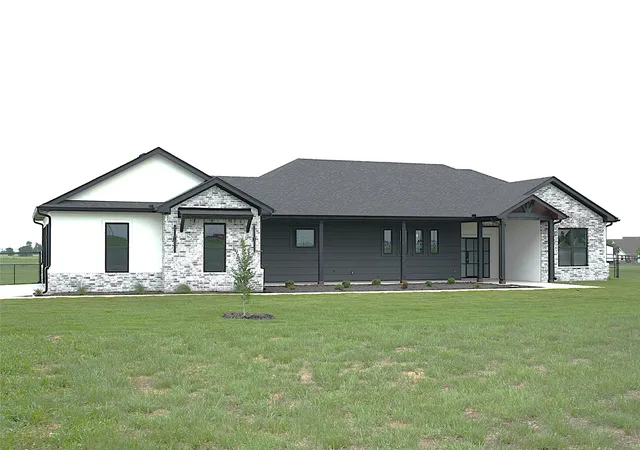 1st image of 611 Willow Moon Ranch Road, Crawford, TX 76638 | MLS# 21194810