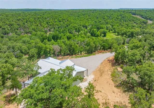 Homes for sale in Santo, TX | 1525 N Bosley Rd, Santo, TX 76472 | MLS# 21206367