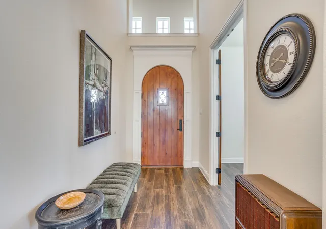 Photo 4 of Single family home for sale at 650 Prairie Timber Rd, Burleson, TX 76028 | MLS# 21206789 | Listing updated on 2026-07-20