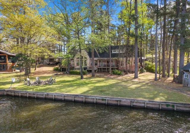Homes for sale in Mount Vernon, TX | 230 Lake Dr, Mount Vernon, TX 75457 | MLS# 21208145