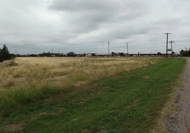 Photo 3 of Land for sale at 501 S Ray Roberts Pkwy, Tioga, TX 76271 | MLS# 21208273 | Listing updated on 2026-09-18