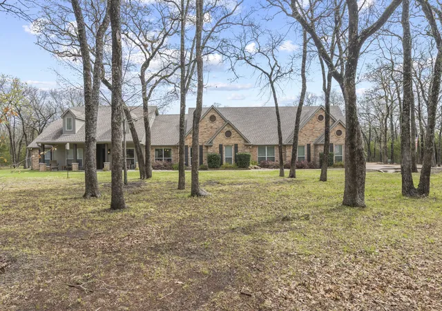Photo 2 of Single family home for sale at 6675 County Road 2560, Quinlan, TX 75474 | MLS# 21207804 | Listing updated on 2026-08-18