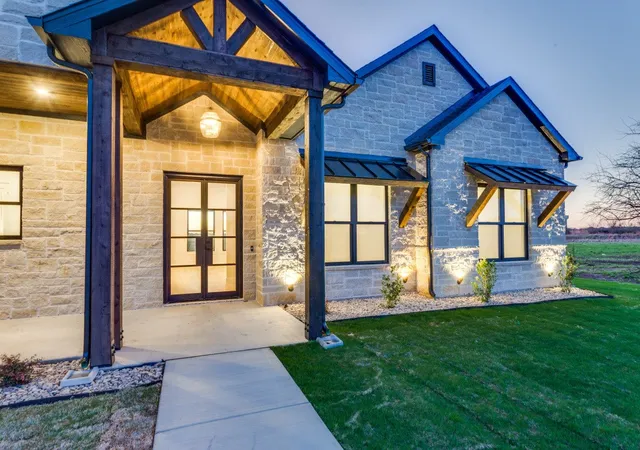 Photo 2 of Single family home for sale at 6306 Starlight Ranch Rd, Godley, TX 76044 | MLS# 21199486 | Listing updated on 2026-08-24