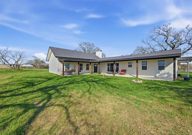 Photo 2 of Single family home for sale at 379 Private Road #4650, Boyd, TX 76023 | MLS# 21203903 | Listing updated on 2026-08-20
