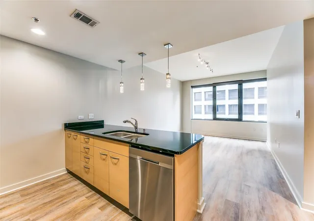 Homes for sale in Dallas, TX | 1200 Main St #2508, Dallas, TX 75202 | MLS# 21208464