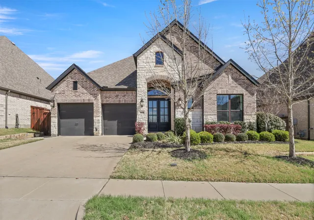 Photo 1 of Sale Pending at 4028 Palomino Rd, Aubrey, TX 76227 | MLS# 21207161 | Listing updated on 2026-10-05