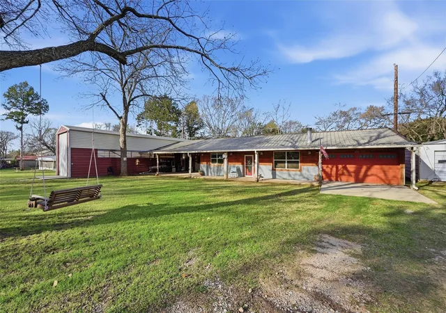 Homes for sale in Gordonville, TX | 115 Friar Tuck Dr, Gordonville, TX 76245 | MLS# 21208240