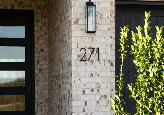 Photo 2 of Sale Pending at 271 Lantern Ridge Dr, Aledo, TX 76008 | MLS# 21208637 | Listing updated on 2026-07-13