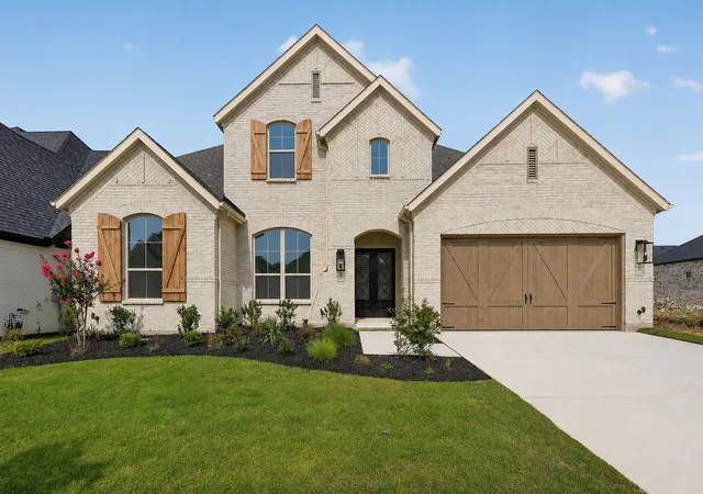 Photo 1 of Sale Pending at 304 Barnwood Wy, Justin, TX 76247 | MLS# 21208302 | Listing updated on 2026-09-18