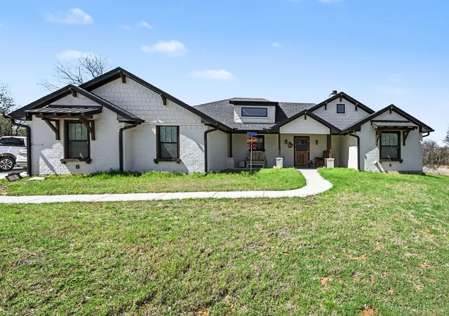 Homes for sale in Chico, TX | 192 Grand Harbor Blvd, Chico, TX 76431 | MLS# 21203885