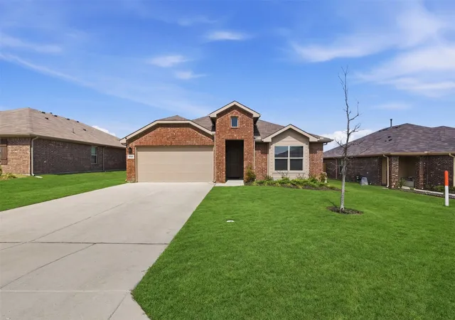 2nd image of 13504 Gunsmoke Ln, Cresson, TX 76035 | MLS# 21208578