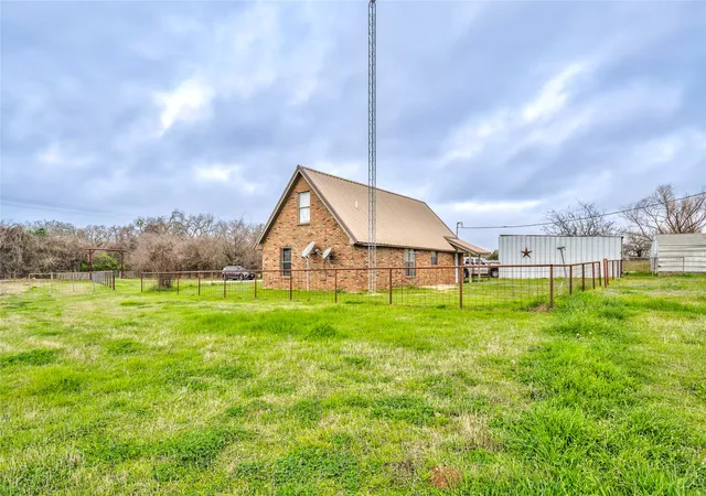 Homes for sale in Covington, TX | 1106 Hcr 1414, Covington, TX 76636 | MLS# 21207773