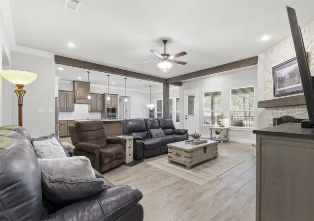 Photo 3 of Single family home for sale at 2021 Crystal Palace Blvd, Alvarado, TX 76009 | MLS# 21206166 | Listing updated on 2026-09-24
