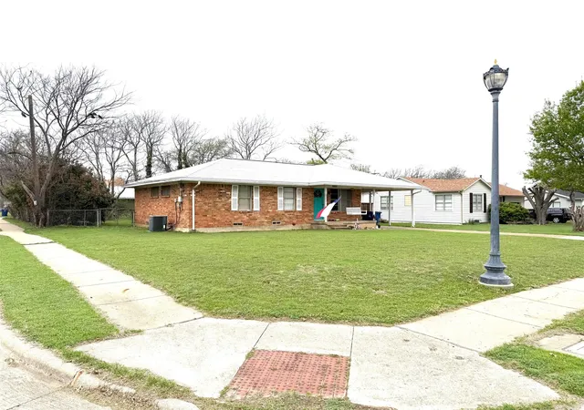 Photo 2 of Sale Pending at 9321 Mimosa Rd, Frisco, TX 75033 | MLS# 21208997 | Listing updated on 2026-07-06