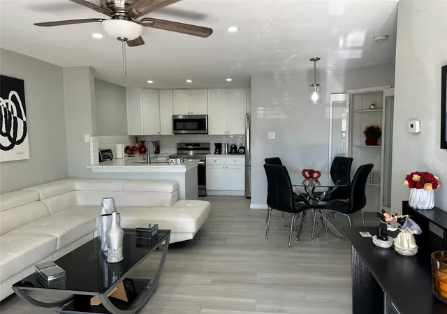 Homes for sale in Dallas, TX | 6108 Abrams Rd #414, Dallas, TX 75231 | MLS# 21208947