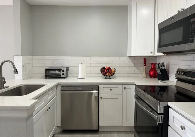Photo 3 of Condo for sale at 6108 Abrams Rd #414, Dallas, TX 75231 | MLS# 21208947 | Listing updated on 2026-08-31