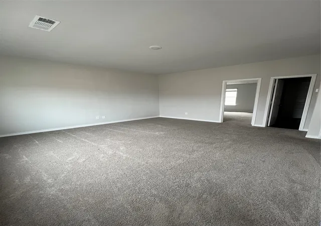 Photo 4 of Single family home for sale at 112 Rosings Pl, Fort Worth, TX 76140 | MLS# 21209112 | Listing updated on 2026-08-21