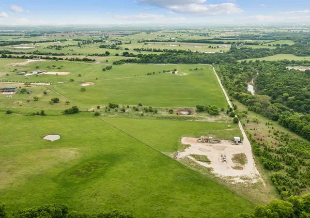 Photo 3 of Land for sale at Tba Western Star Dr, Justin, TX 76247 | MLS# 21209153 | Listing updated on 2026-10-06