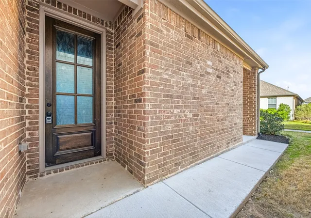 Homes for sale in Haltom City, TX | 4705 Sunny Pathway, Haltom City, TX 76117 | MLS# 21207056