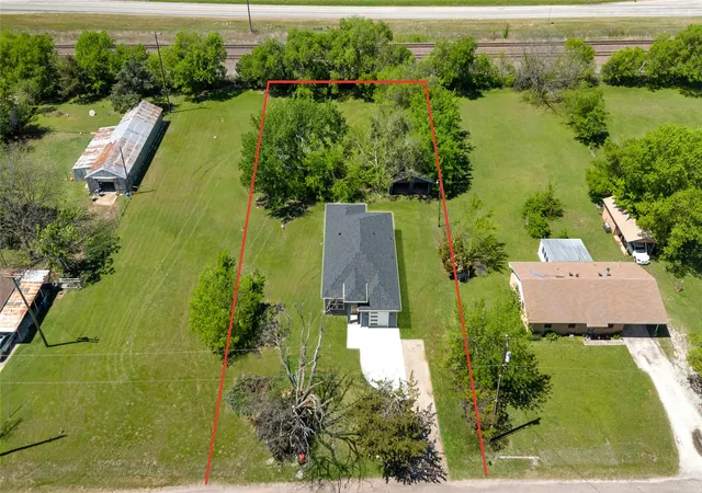 Homes for sale in Valley View, TX | 115 Gibson Ln, Valley View, TX 76272 | MLS# 21209306