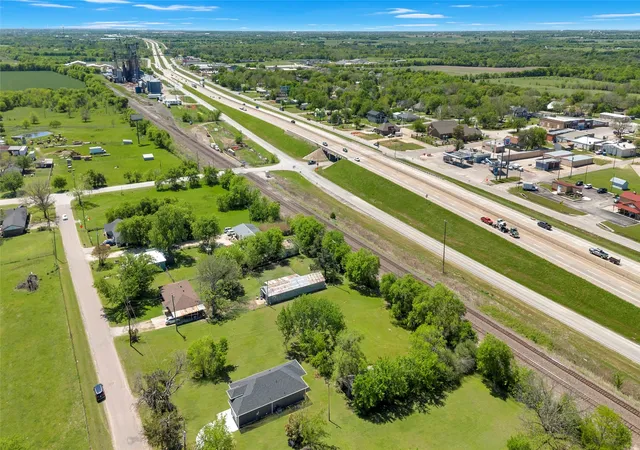 Homes for sale in Valley View, TX | 115 Gibson Ln, Valley View, TX 76272 | MLS# 21209306
