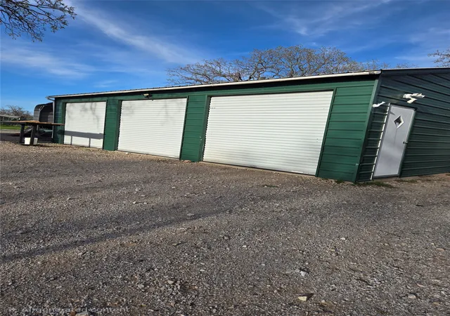 Homes for sale in Paradise, TX | 470 Private Road 3650, Paradise, TX 76073 | MLS# 21205909