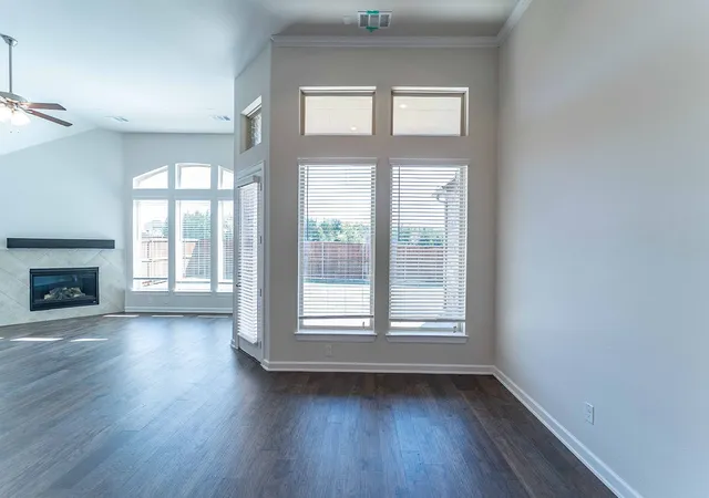 Photo 4 of Single family home for sale at 1907 Rondinella Dr, Rockwall, TX 75032 | MLS# 21209434 | Listing updated on 2026-08-04