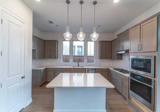4th image of 1855 Navarre Wy, Rockwall, TX | MLS# 21209478